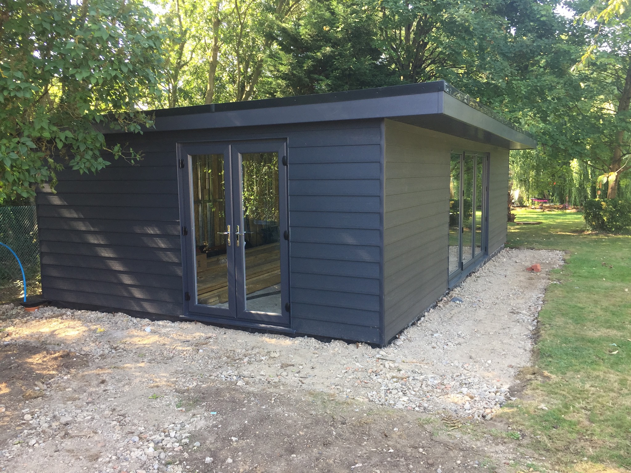 Garden room with private access